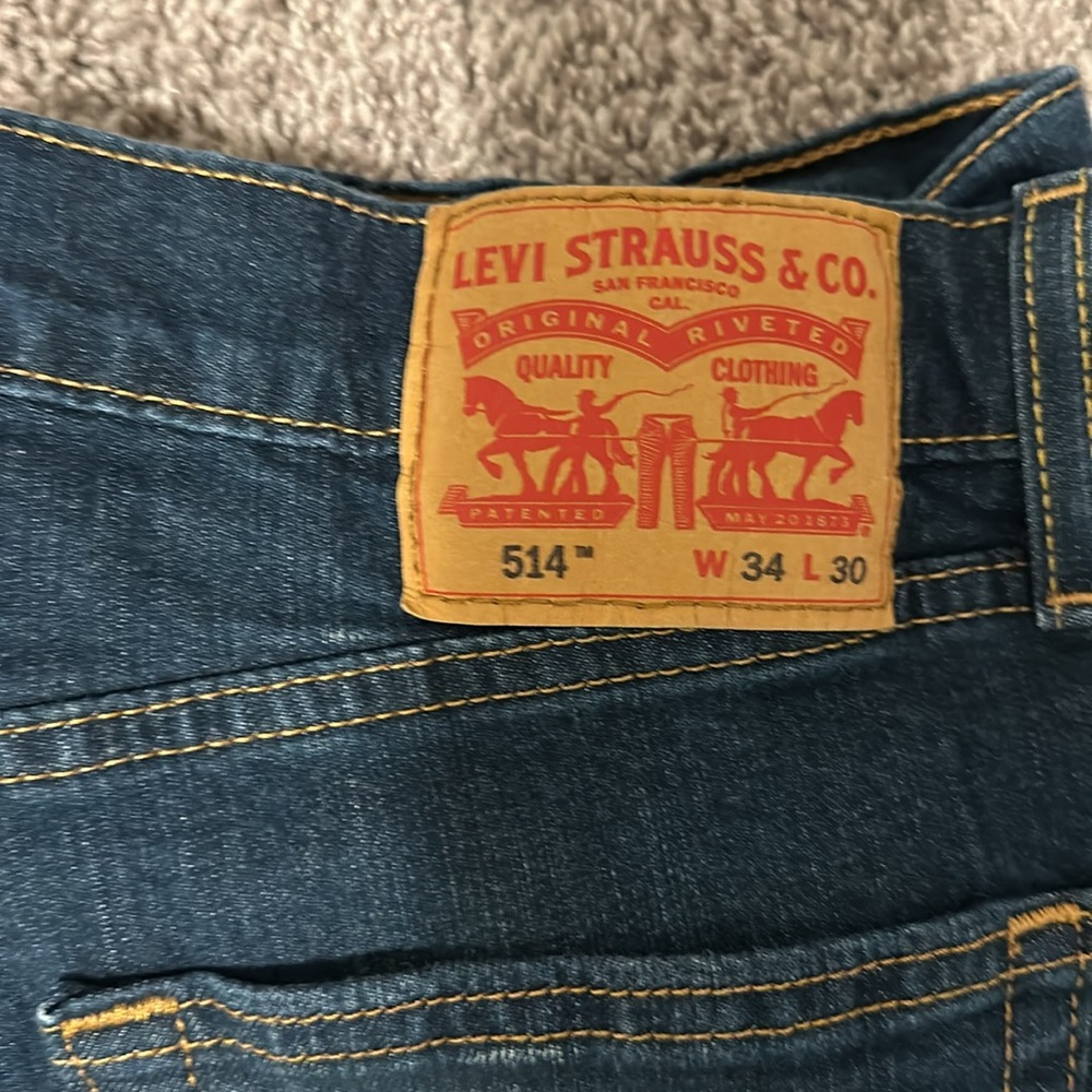 Men's Dark Wash Levi 514 Jeans 34/30 - Picture 2 of 4